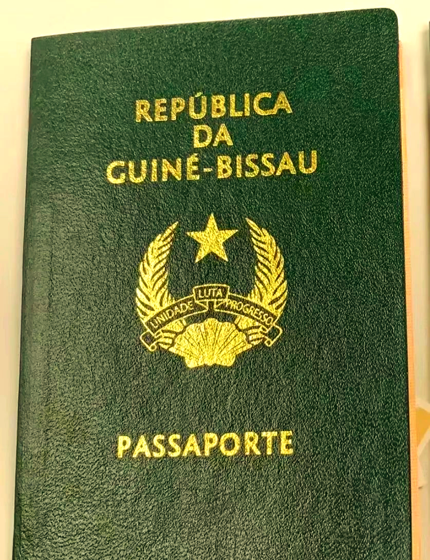 几内亚比绍护照